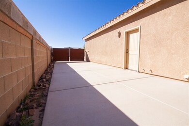 5422 E 37th Place, Yuma, AZ 85365 - photo 6