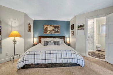 Main floor primary suite