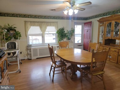 101 Franklin St, Swedesboro, NJ 08085 - photo 7