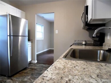 2914 14th St, Columbus, IN 47201 - photo 5