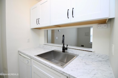 BRAND NEW KITCHEN