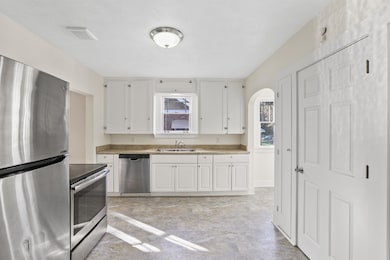 2011 E Mission Ave, Spokane, WA 99202 - photo 6