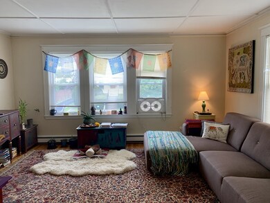 19 Melbourne Ave unit 2, Newton, MA 02460 - photo 4