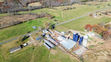 334 Myers Mill Rd, Statesville, NC 28625 - photo 7