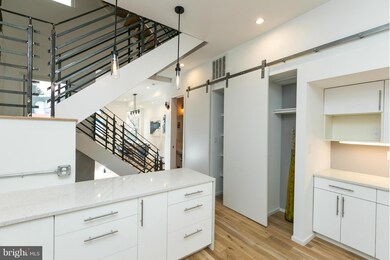 311 E Lanvale St, Baltimore, MD 21202 - photo 5