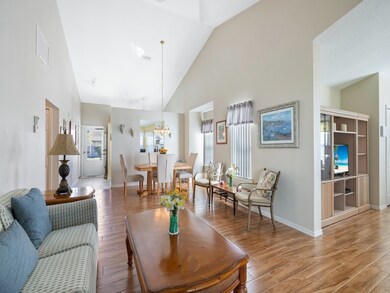 1915 Westminster Cir unit 177, Vero Beach, FL 32966 - photo 3