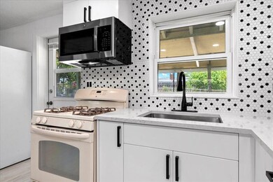 1183 S Ridge Rd, Lantana, FL 33462 - photo 6