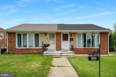 500 Edgewood Ave, Folsom, PA 19033 - photo 2