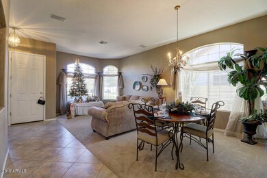 1142 N Melody Cir, Chandler, AZ 85225 - photo 5