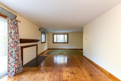 16 Chagnon Ln unit A & B, Hudson, NH 03051 - photo 2