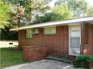 4444 Norcross Rd, Hixson, TN 37343 - photo 3