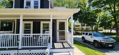 124 Beaver St, Franklin, MA 02038 - photo 2