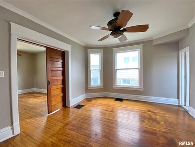 2124 Farnam St, Davenport, IA 52803 - photo 5