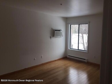 82 Amberly Dr unit H, Manalapan, NJ 07726 - photo 2