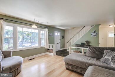 12406 Rustic Hill Dr, Bowie, MD 20715 - photo 3