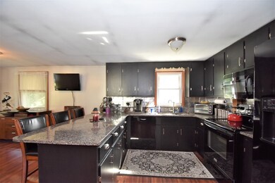 36 Wheeler Ave, Rockland, MA 02370 - photo 4