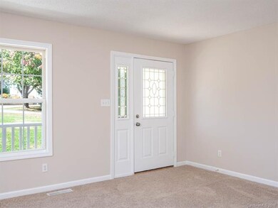 117 Michael Ct, Leicester, NC 28748 - photo 3