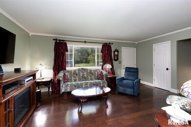 41 Parklane Cir, Bettendorf, IA 52722 - photo 6