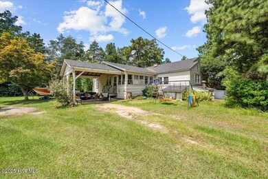 5597 Calloway Rd, Raeford, NC 28376 - photo 3