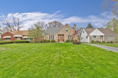 398 E Torrence Rd, Columbus, OH 43214 - photo 3