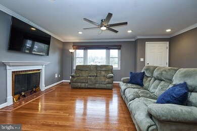 801 N Ashton St, Alexandria, VA 22312 - photo 4