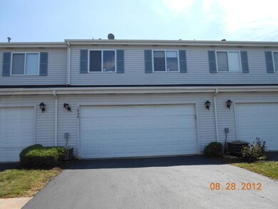 1848 Towhee Ct, Joliet, IL 60435 - photo 2