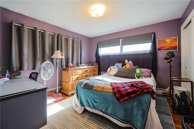 95 Mitris Blvd, Woonsocket, RI 02895 - photo 4