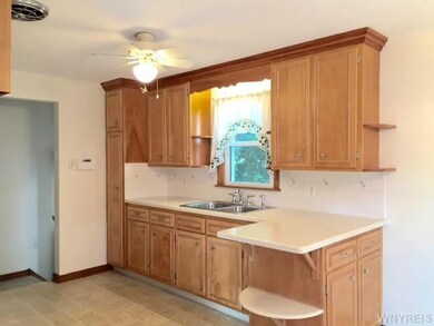 518 Esther St, North Tonawanda, NY 14120 - photo 7