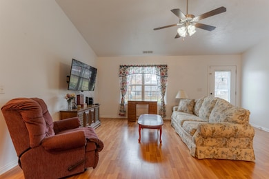 337 Tree Line Rd, Henderson, KY 42420 - photo 6