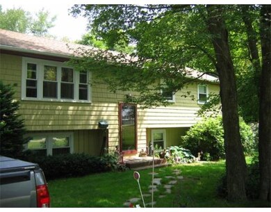 16 Hanover St unit 1, Weymouth, MA 02188 - photo 2