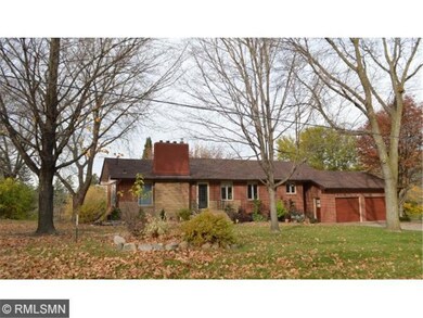 Gorgeous wooded lot, attractive landscape!