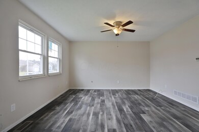 2089 Summer Breeze Dr, Columbus, OH 43223 - photo 6