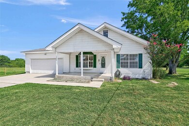 1613 Middle Rd, Denison, TX 75021 - photo 3