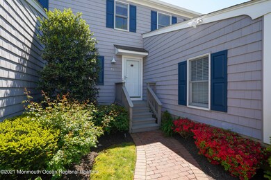 2 BR, 2.5 BA
