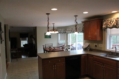 35 Park Ln, Hooksett, NH 03106 - photo 3