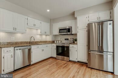 667 N Armistead St, Alexandria, VA 22312 - photo 4