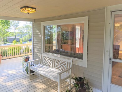 41 Summit Rd porch