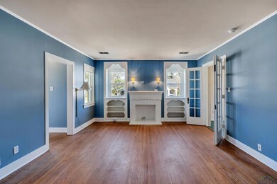 1100 Turner Dr, Longview, TX 75601 - photo 6