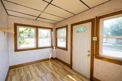 28 N 9th St, Emmaus, PA 18049 - photo 3