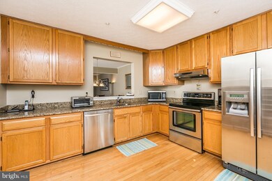 9312 Daly Ct, Laurel, MD 20723 - photo 7