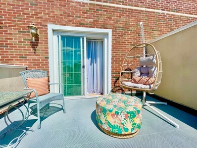 188 Summer St unit 12, Weymouth, MA 02188 - photo 3