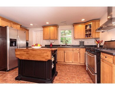 17 Jeffrey Rd, Billerica, MA 01821 - photo 3