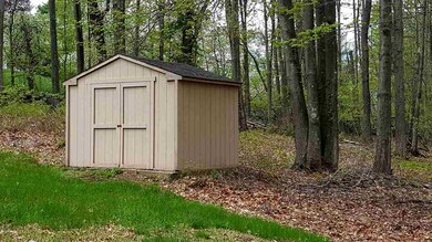 16 Camelot Dr, Bedford, NH 03110 - photo 4