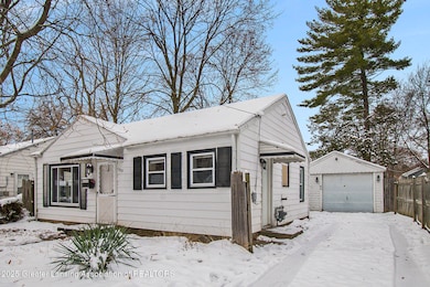 1537 Roselawn Ave, Lansing, MI 48915 - photo 2