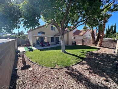2728 Sattley Cir, Las Vegas, NV 89117 - photo 2