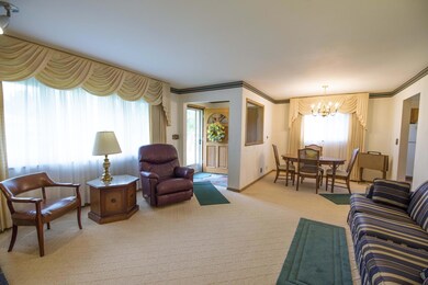 1373 Norris Dr, Columbus, OH 43224 - photo 5