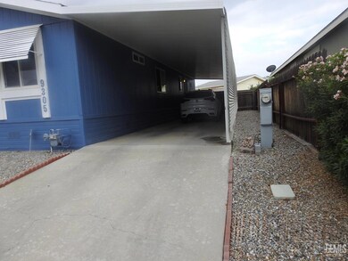 9305 Eastwind Cir, Bakersfield, CA 93306 - photo 2