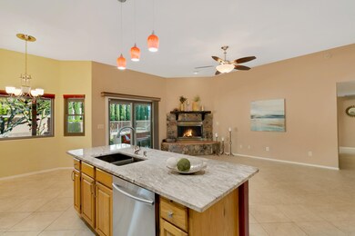 Breakfast area and Backyard