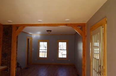 55 Pleasant St, Plymouth, NH 03264 - photo 6