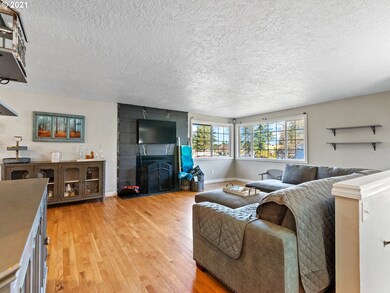 1295 NE Centurion Dr, Gresham, OR 97030 - photo 5